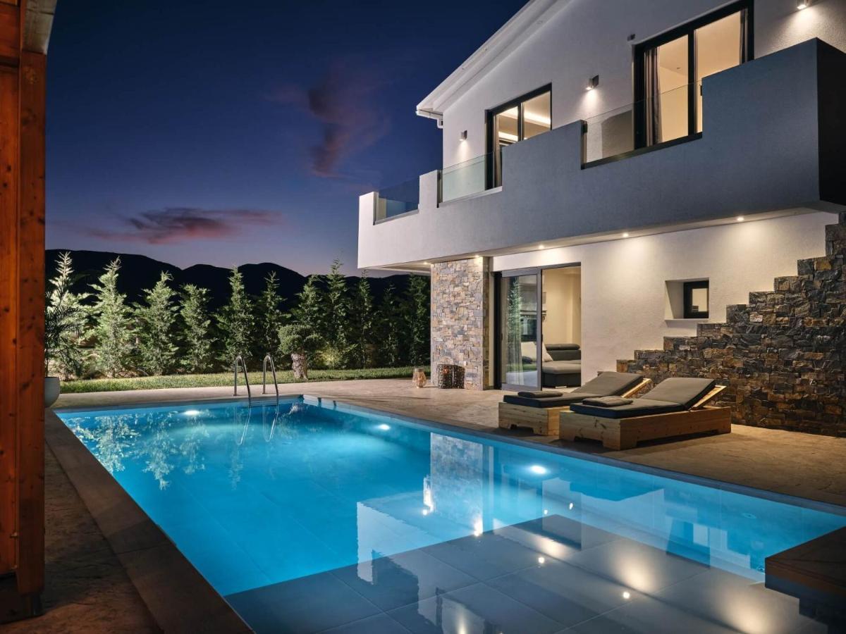 Errikos Family Villa Áyios Kírikos Bagian luar foto
